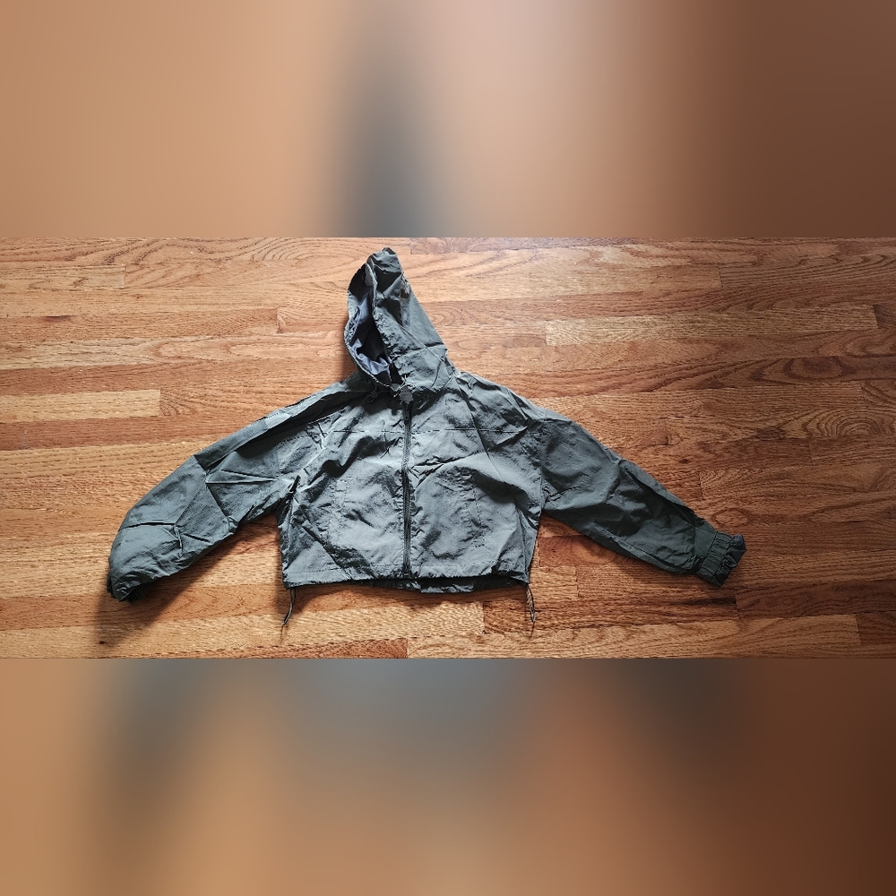Aeropostale Green Hooded Cropped Windbreaker